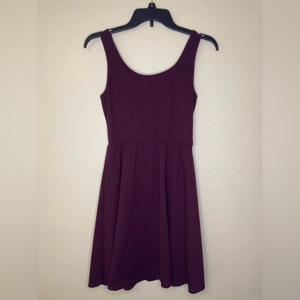 Purple sleeveless dress